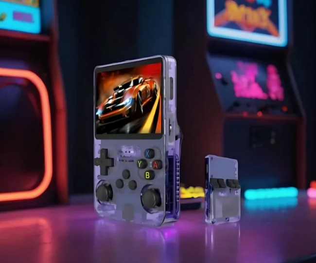 Портативная ретро-игровая консоль RetroGamer Pro